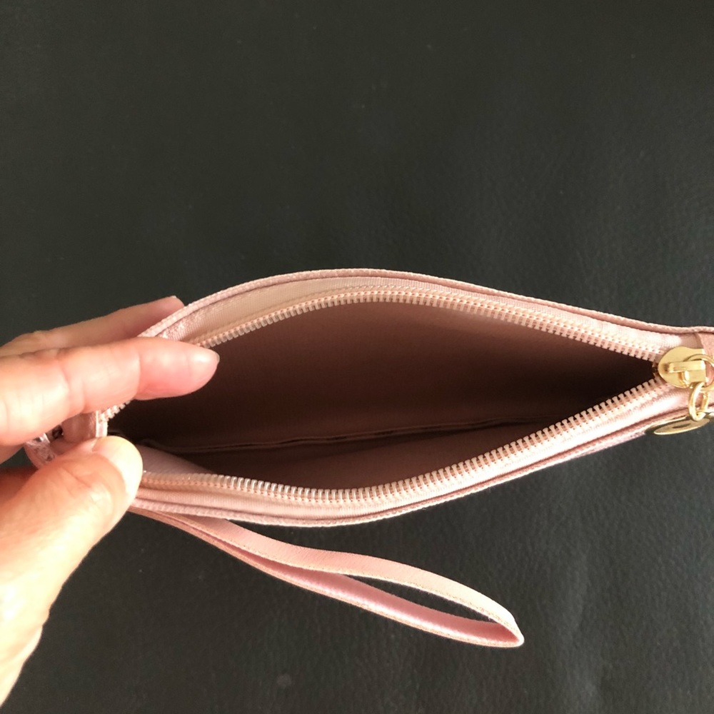 Pink Graphic Print Clutch Wristlet - Picture 3 of 3